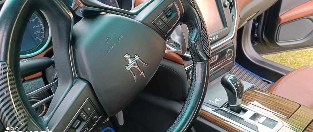Maserati Ghibli cena 129000 przebieg: 104000, rok produkcji 2015 z Augustów małe 742